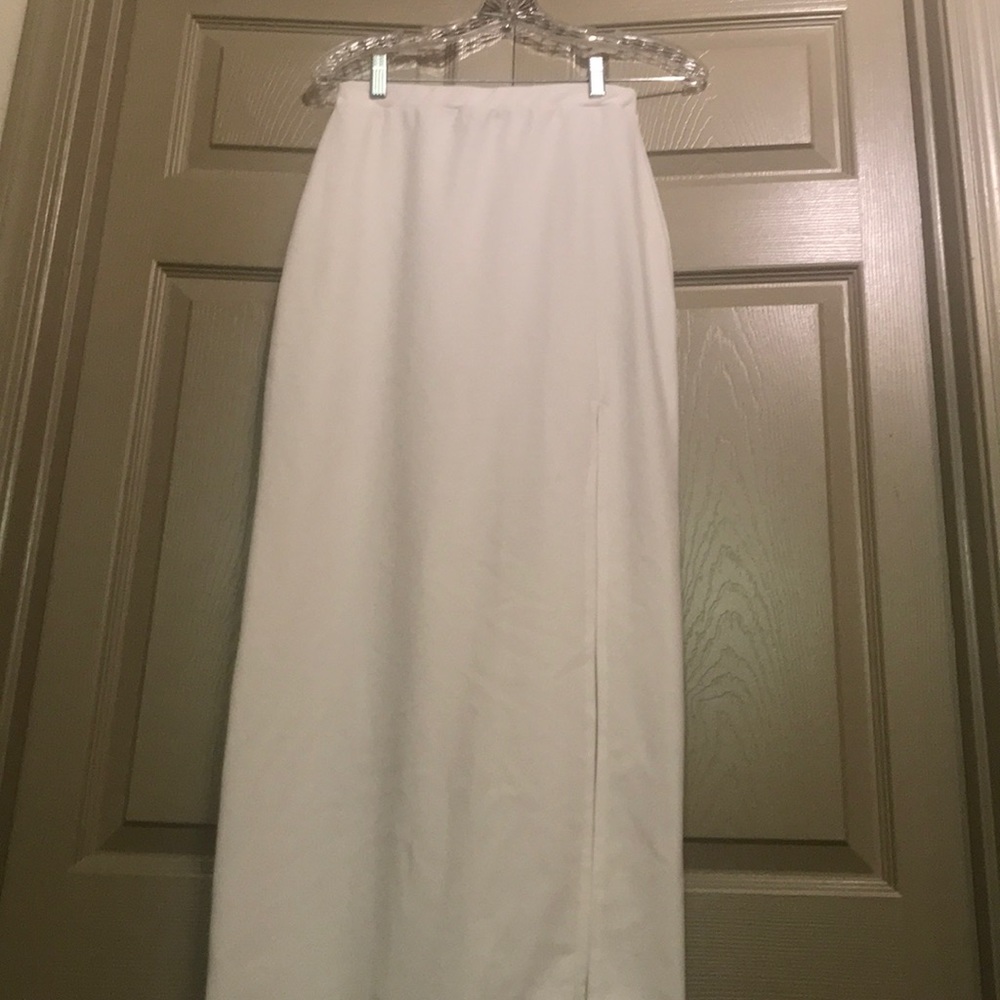 Missguided white maxi skirt